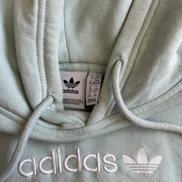 Adidas crop hoodie - Picture 1 of 3
